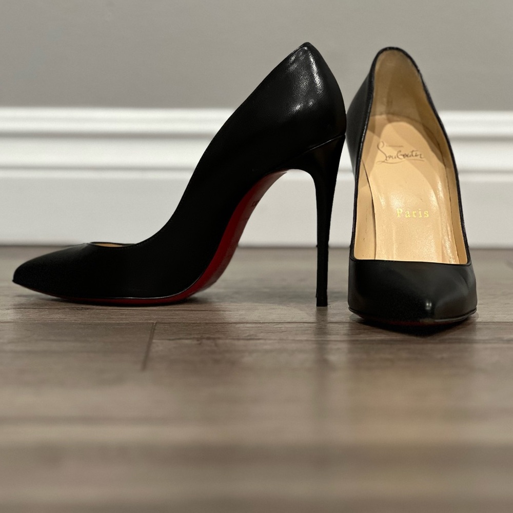 Christian Louboutin black pumps 36.5